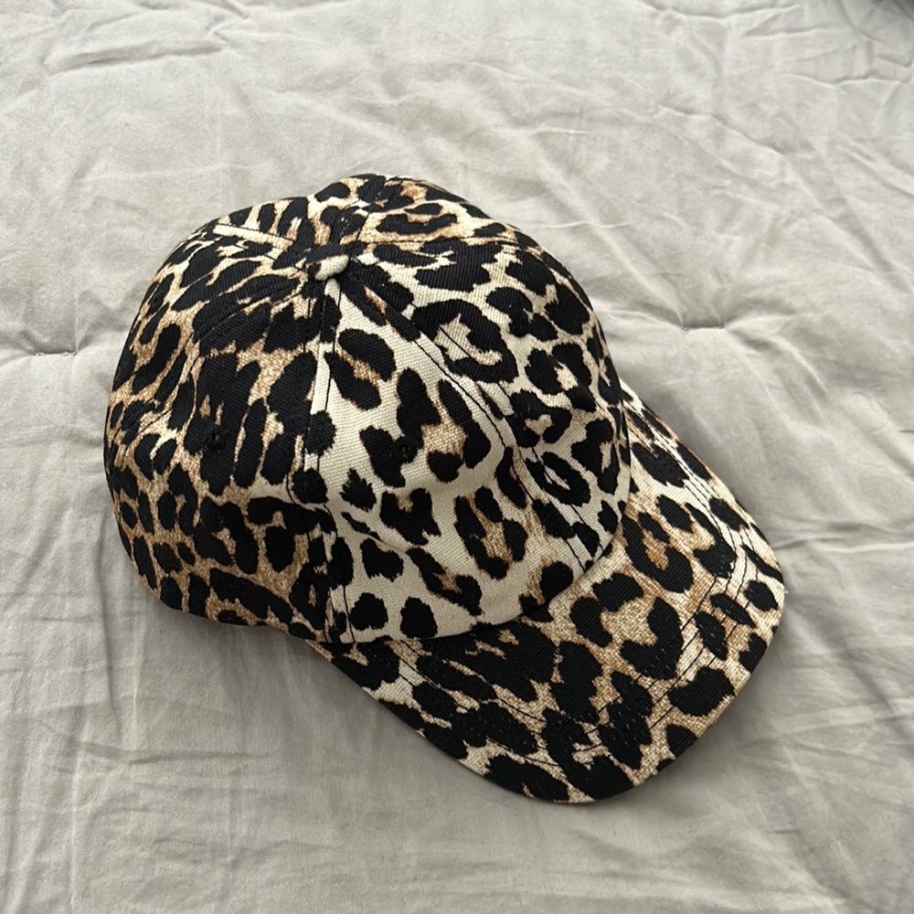 Ganni Cotton Canvas Cap, Leopard